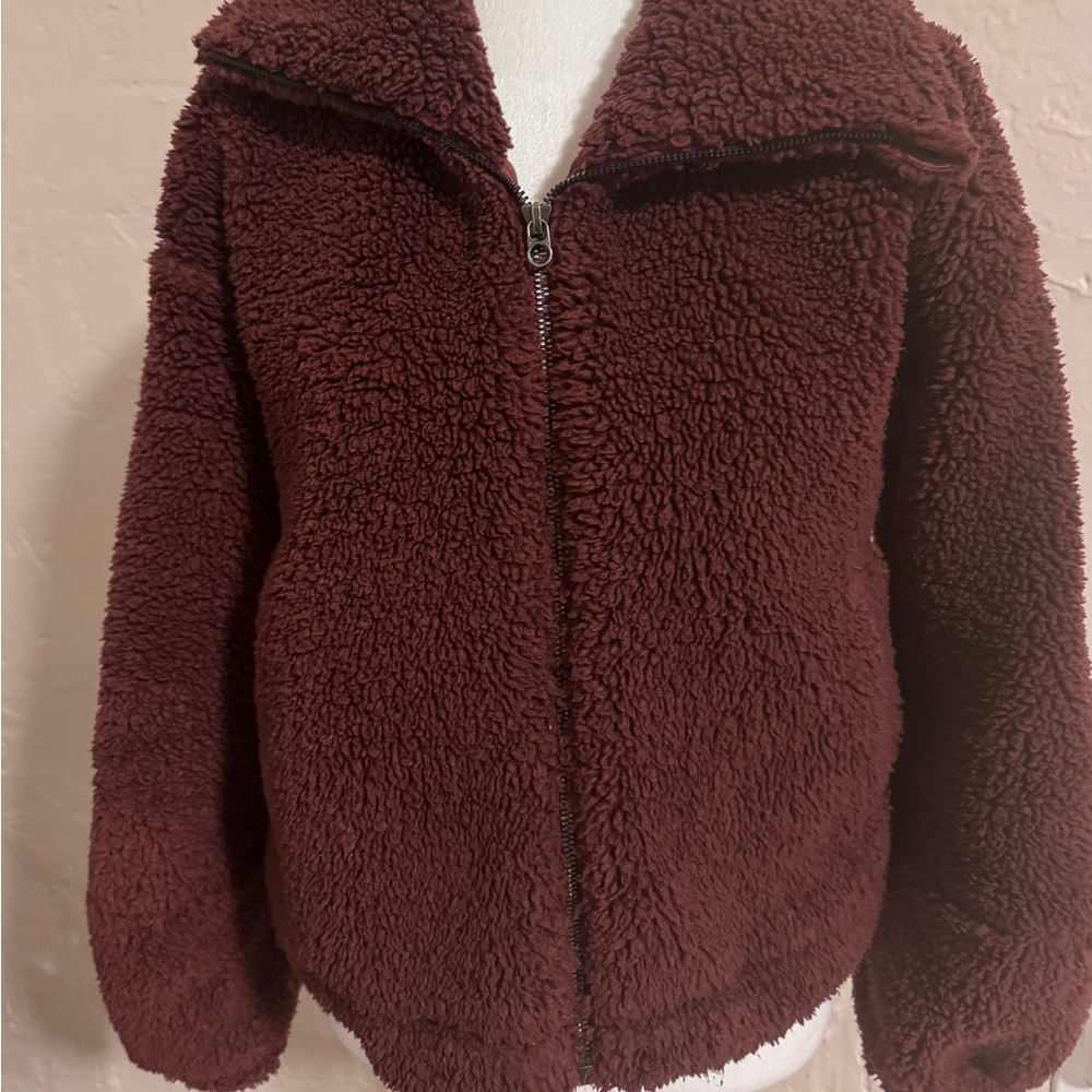 Lululemon Sherpa Cinchable Fleece Zip Up - Picture 9 of 9